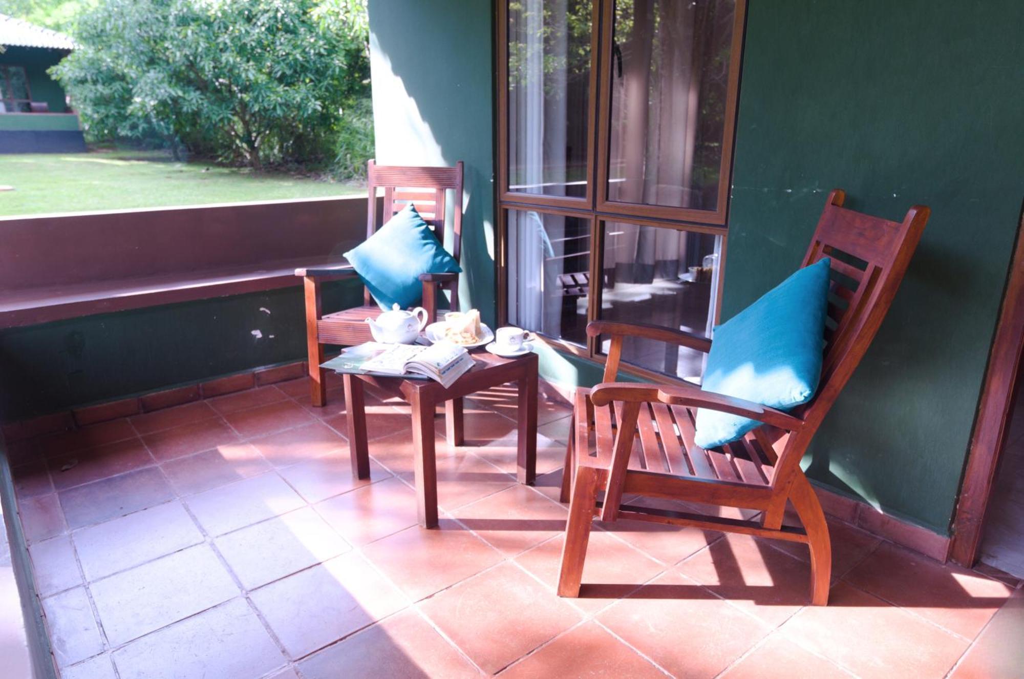 Pinthaliya Resort Sigiriya Ngoại thất bức ảnh