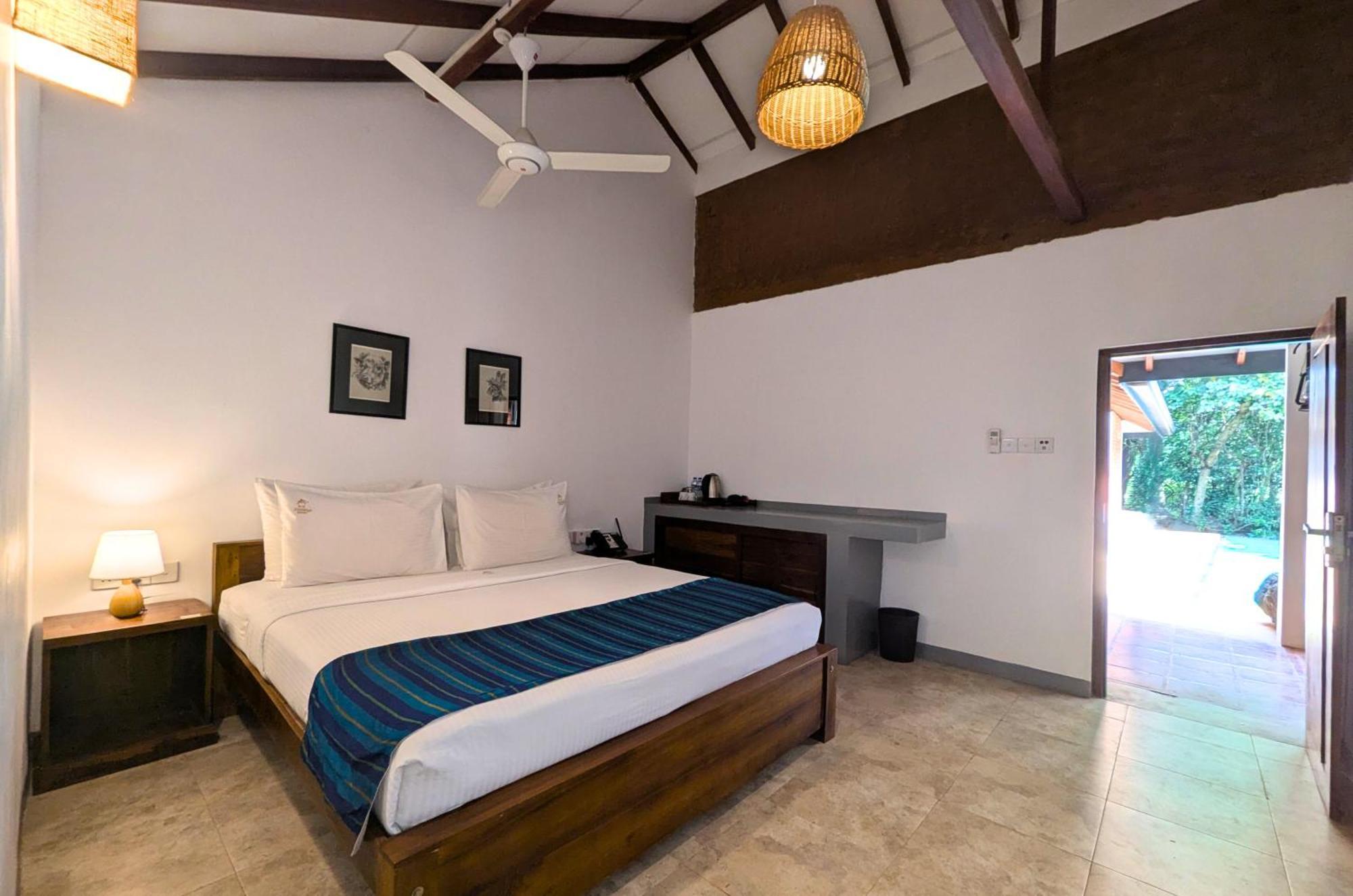 Pinthaliya Resort Sigiriya Ngoại thất bức ảnh